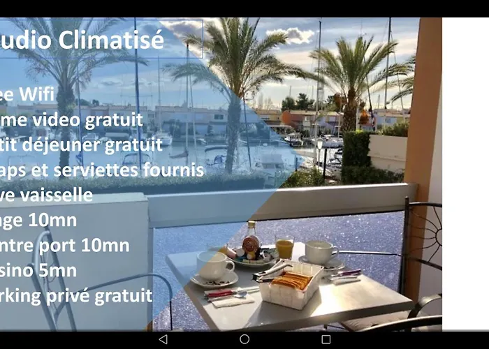 Cap Capistol Studio le Cap d'Agde vue port